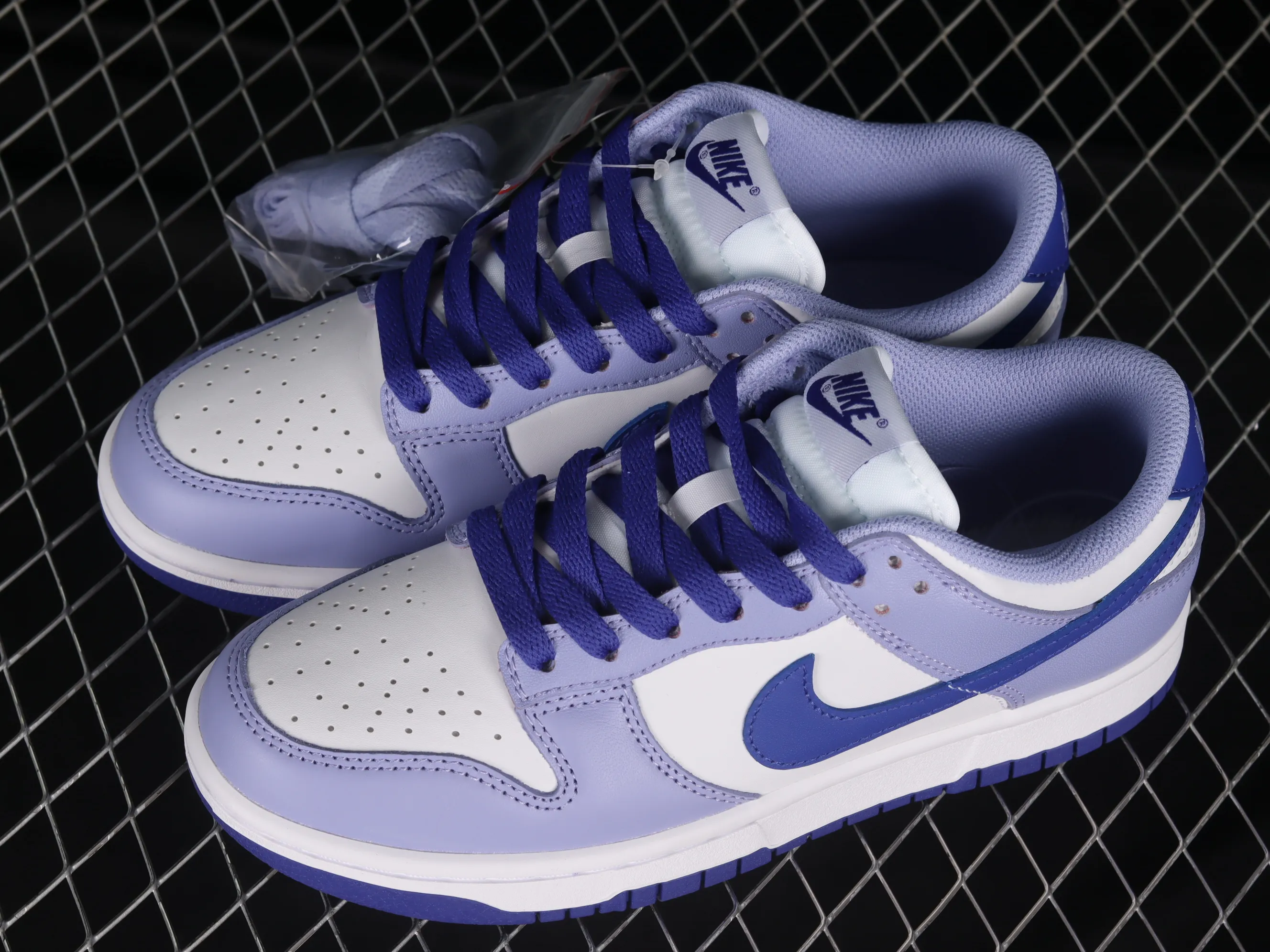 All categories Nk SB Dunk series Nk SB Dunk Low low-top sneakers Nk Dunk Low taro purple SB low-top casual sneakers DZ4456-100